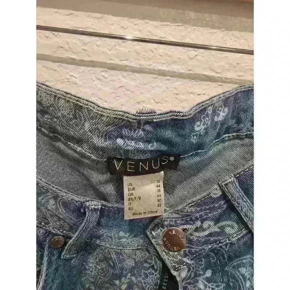 Venus. Flare denim. Size 12. Beautiful floral print. - Picture 4 of 4